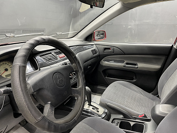 Mitsubishi Lancer, 2005г, передний привод, автомат
