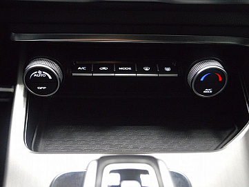 Geely Coolray, 2020г, передний привод, робот