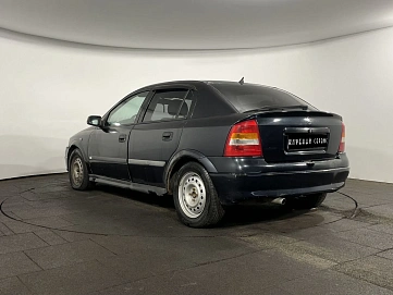 Opel Astra, 2003г, передний привод, механика