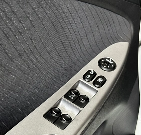 Hyundai Solaris, 2014г, передний привод, автомат