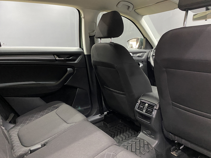 Skoda Kodiaq, 2020г., передний привод, робот