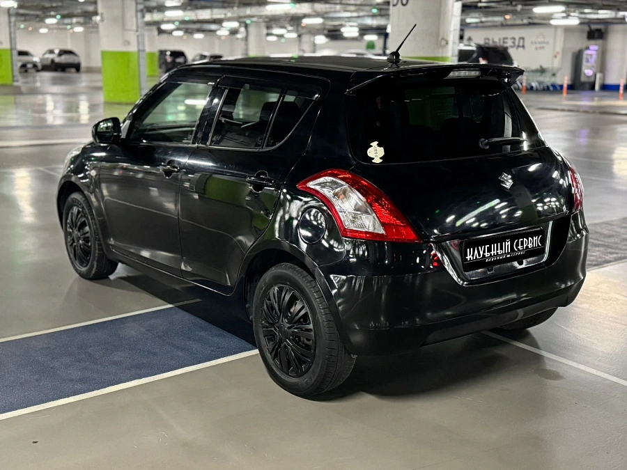 Suzuki Swift, 2014г., передний привод, вариатор
