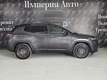 Jeep Compass, 2022г, передний привод, автомат