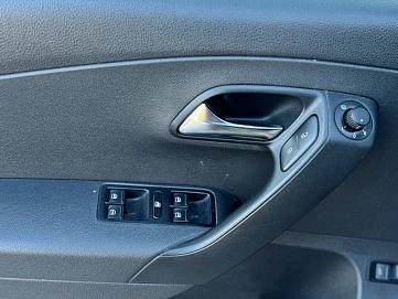 Volkswagen Polo, 2016г, передний привод, механика
