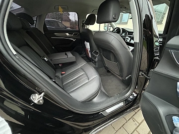 Audi A6, 2020г, передний привод, робот