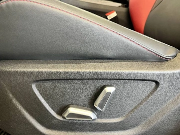 Geely Coolray, 2024г, передний привод, робот