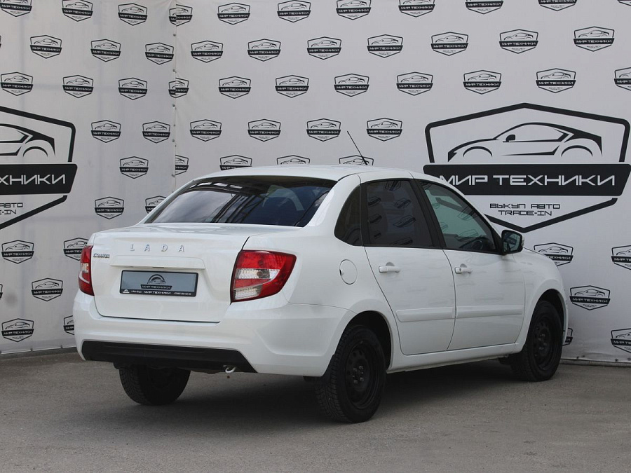 Lada (ВАЗ) Granta, 2019г., передний привод, автомат