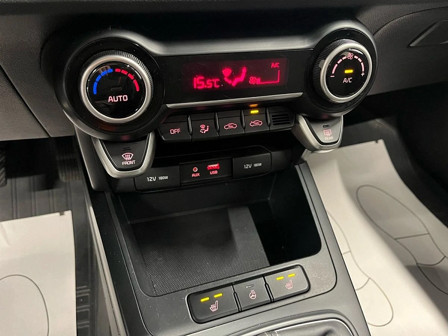 Kia Rio, 2018г., передний привод, механика