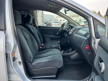 Nissan Tiida, 2011г, передний привод, механика