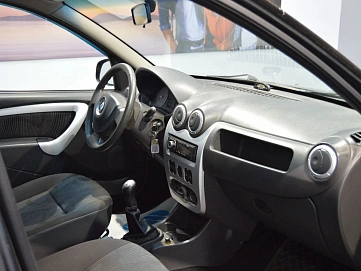 Renault Sandero, 2010г., передний привод, механика