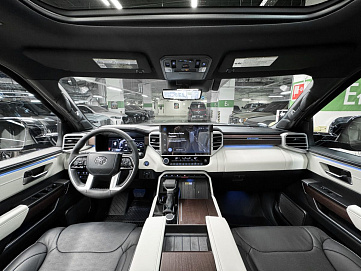 Toyota Sequoia, 2024г, полный привод, автомат