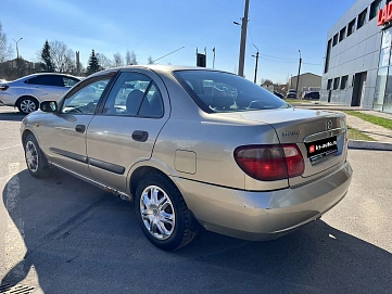 Nissan Almera, 2004г., передний привод, механика