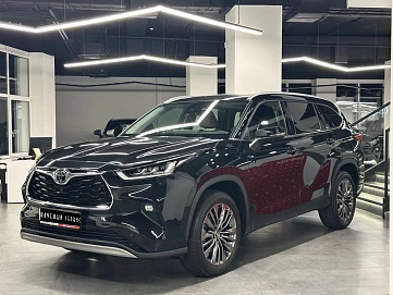 Toyota Highlander, 2025г, полный привод, автомат
