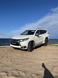 Mitsubishi Pajero Sport, 2017г, полный привод, автомат