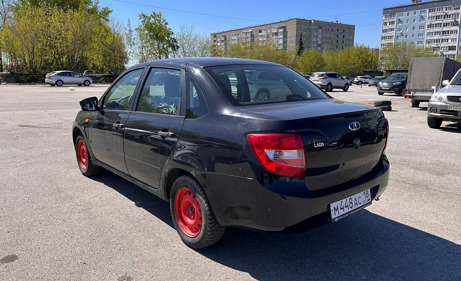 Lada (ВАЗ) Granta, 2017г., передний привод, механика