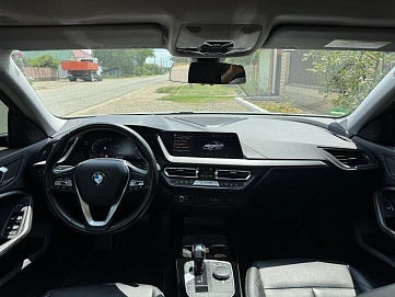 BMW 2 серии, 2020г, передний привод, автомат