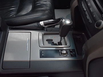 Toyota Land Cruiser, 2011г, полный привод, автомат