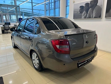 Lada (ВАЗ) Granta, 2014г, передний привод, механика