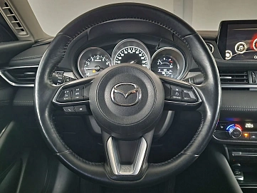 Mazda 6, 2019г, передний привод, автомат