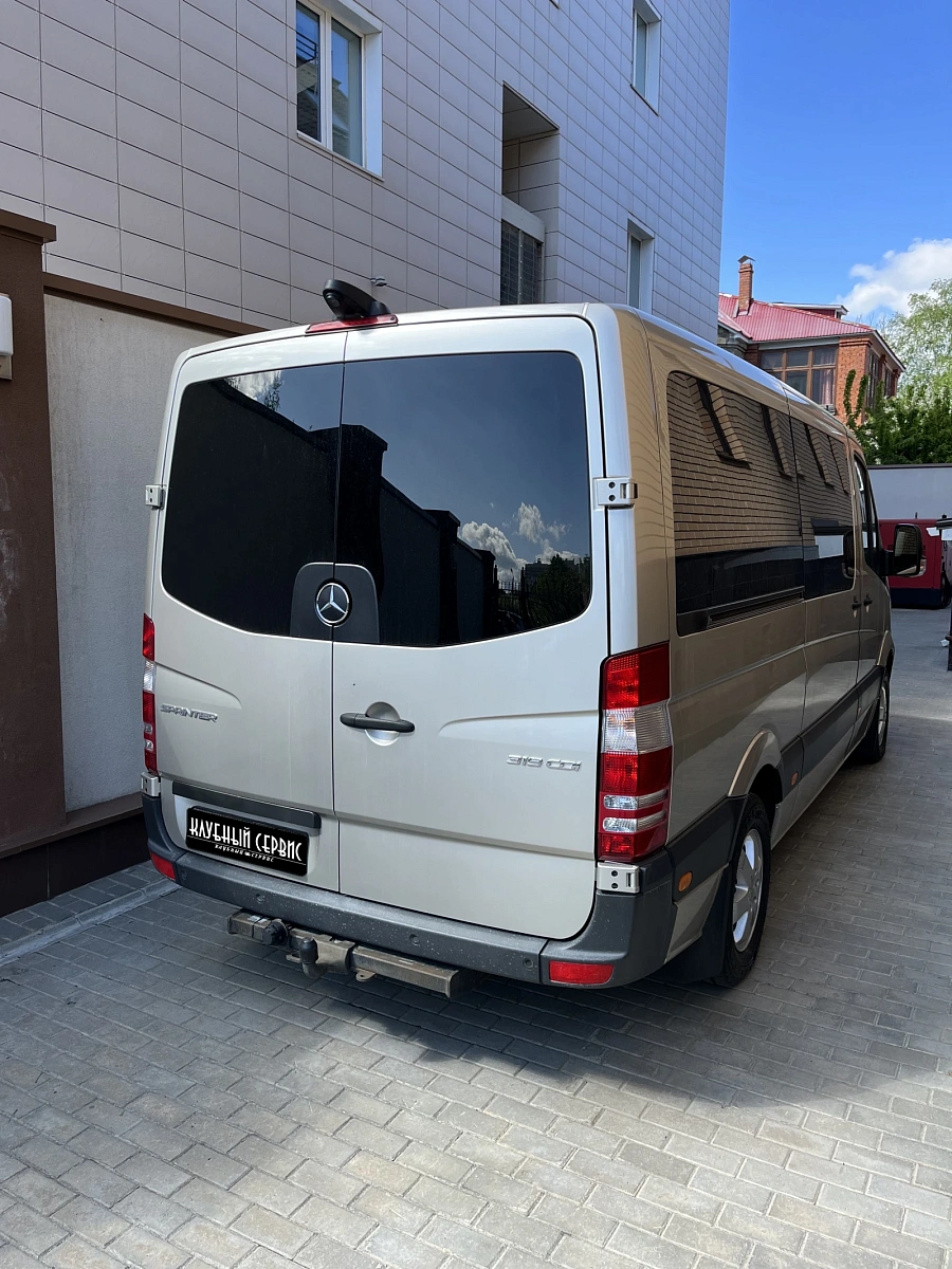 Mercedes-Benz R-Класс, 2015г., задний привод, автомат