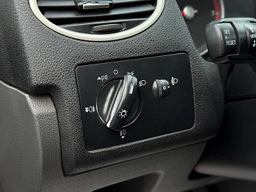 Ford Focus, 2006г, передний привод, механика