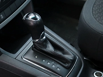Skoda Yeti, 2014г, передний привод, робот