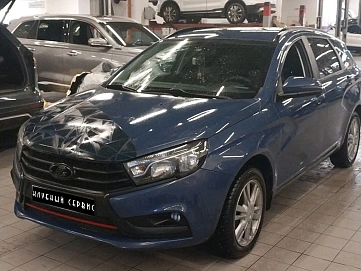 Lada (ВАЗ) Vesta, 2019г, передний привод, механика