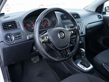 Volkswagen Polo, 2019г, передний привод, автомат