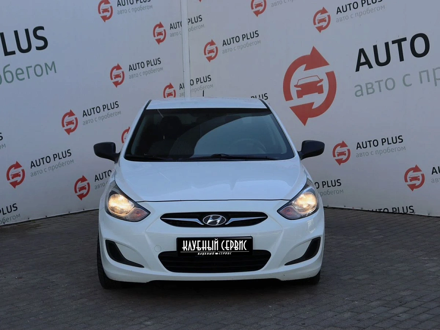 Hyundai Solaris, 2013г., передний привод, автомат