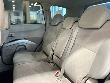 Mitsubishi Outlander, 2007г, полный привод, автомат