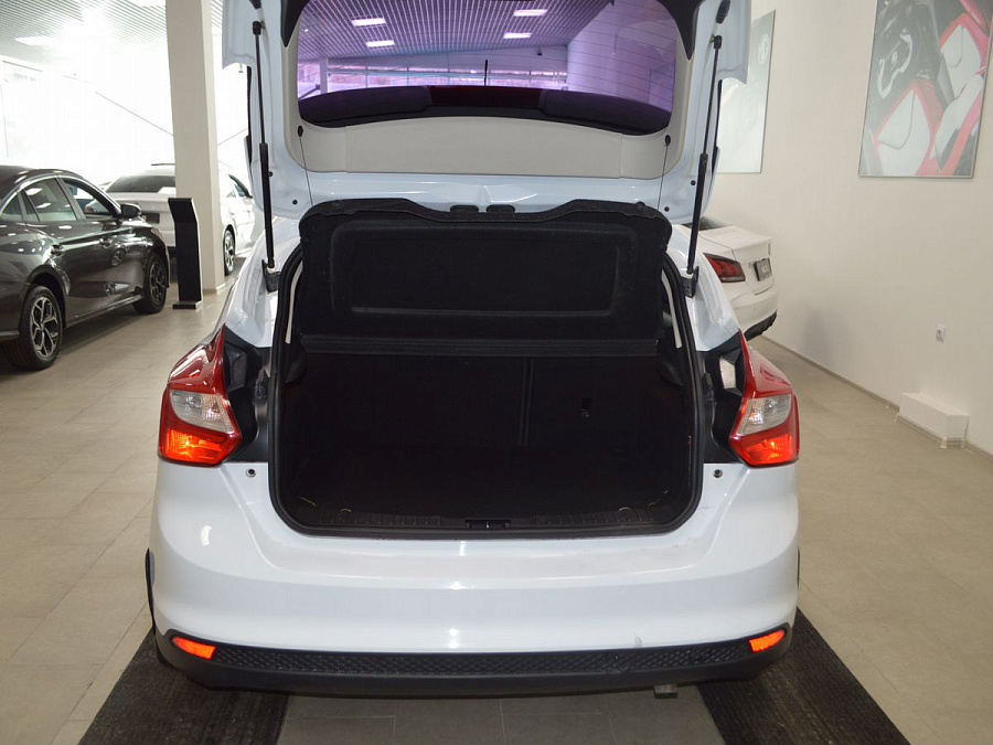 Ford Focus, 2012г., передний привод, робот