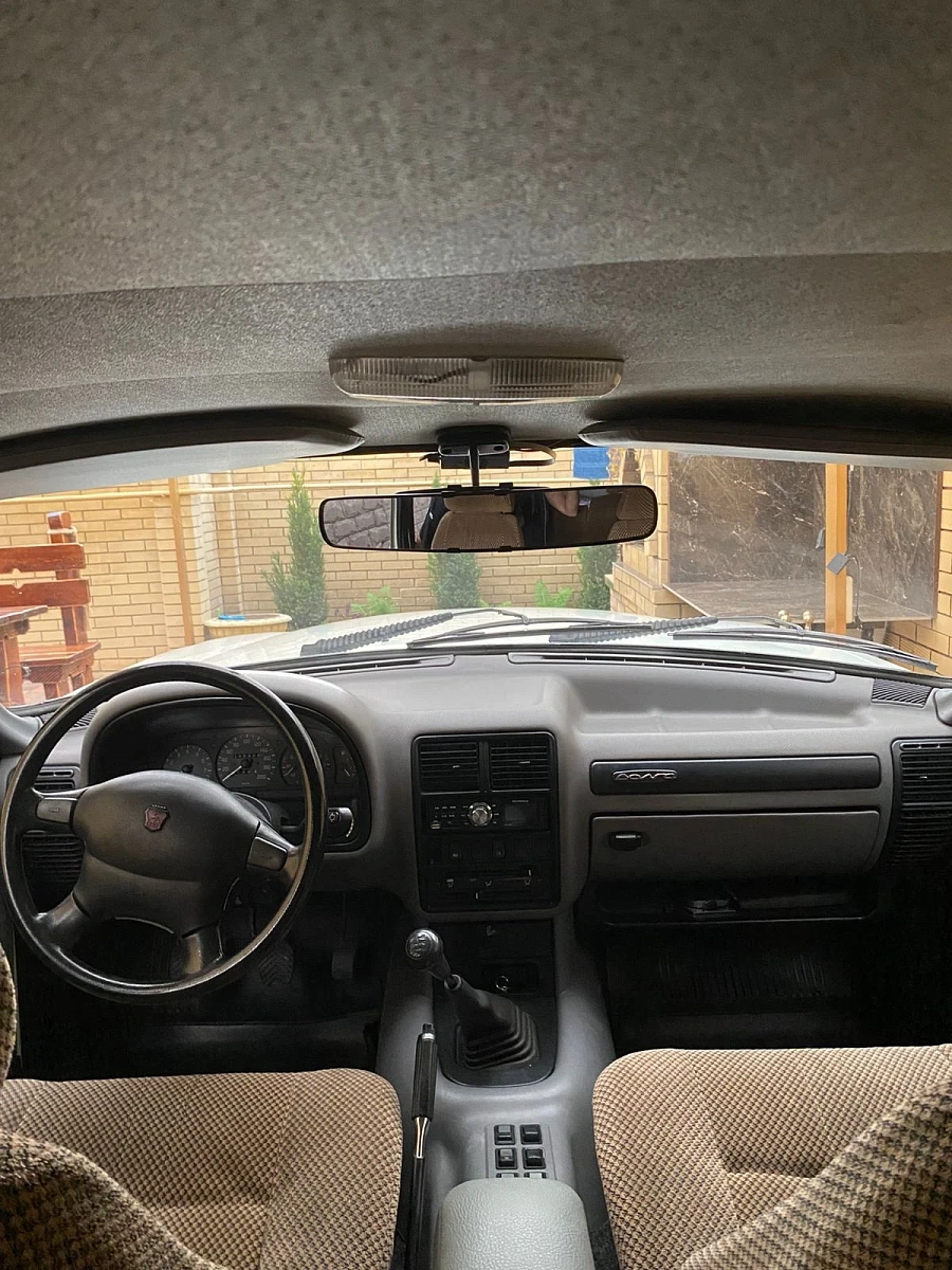 ГАЗ 31022 «Волга», 1997г., задний привод, механика