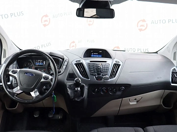 Ford Tourneo Custom, 2017г, передний привод, механика