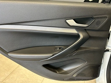 Lada (ВАЗ) Vesta, 2023г, передний привод, механика