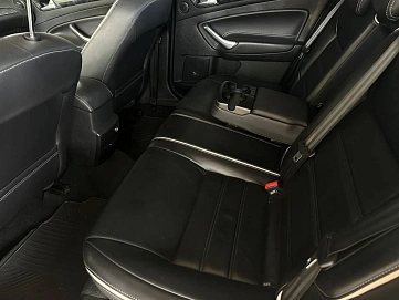 Ford Mondeo, 2012г, передний привод, робот