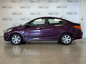 Hyundai Solaris, 2011г, передний привод, автомат