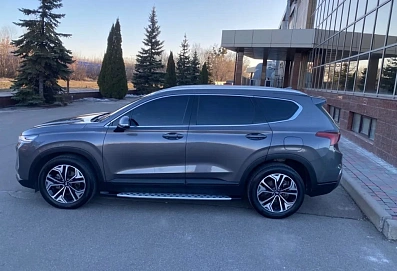 Hyundai Santa Fe, 2019г, передний привод, автомат