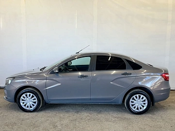 Lada (ВАЗ) Vesta, 2021г, передний привод, механика