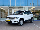 Volkswagen Tiguan, 2011г., передний привод, механика