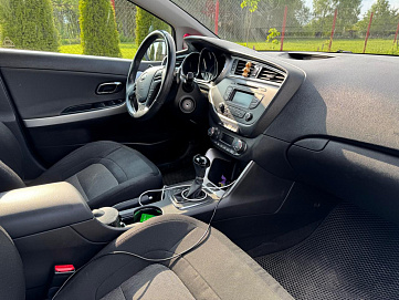 Kia Ceed, 2018г, передний привод, автомат
