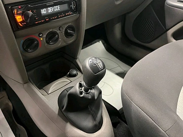 Renault , 2011г., передний привод, механика