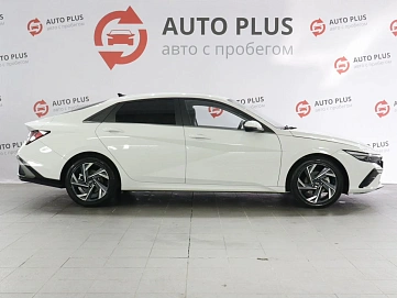 Hyundai Elantra, 2023г, передний привод, вариатор