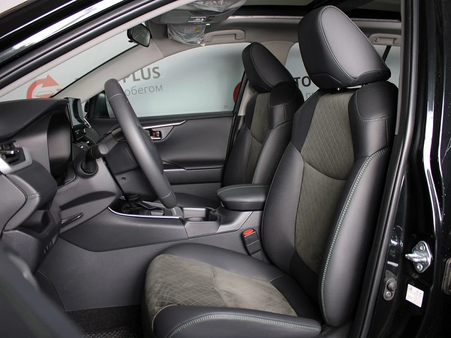 Toyota RAV4, 2025г., полный привод, вариатор