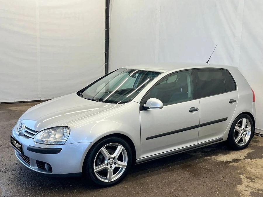 Volkswagen Golf, 2008г., передний привод, автомат