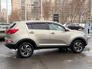 Kia Sportage, 2015г, передний привод, автомат