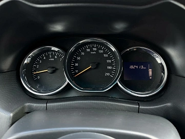 Renault Duster, 2017г, передний привод, механика