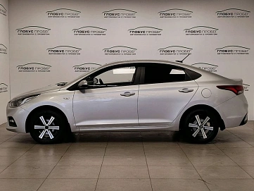 Hyundai Solaris, 2018г, передний привод, автомат
