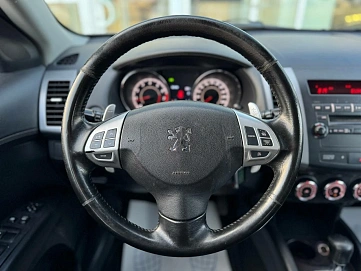 Peugeot 4007, 2011г, полный привод, вариатор