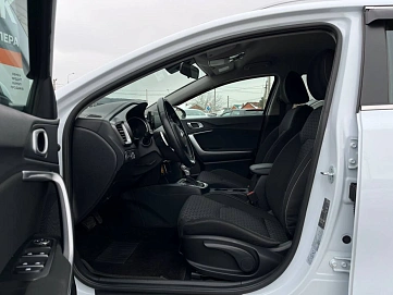 Kia Ceed, 2021г, передний привод, автомат