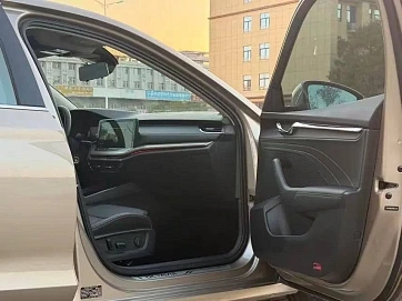 Skoda Octavia, 2021г, передний привод, робот